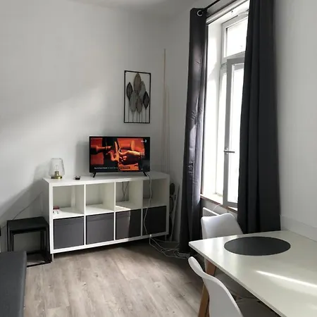 Charmant T2 Centre Ville Givet Exterior foto