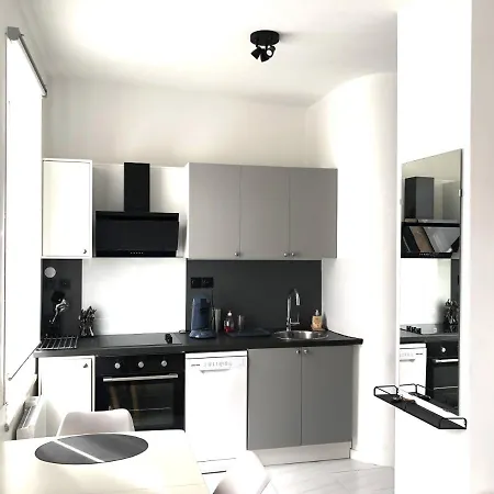 Charmant T2 Centre Ville Givet Exterior foto