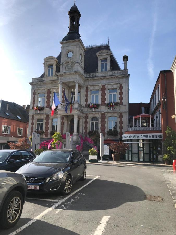 T2 Centre Apartment Givet
